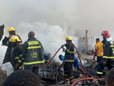 Buhari, Sanwo-Olu commiserate with Lagos market fire victims