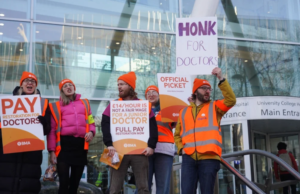 Doctors in England start historic four-day strike over pay