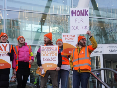 Doctors in England start historic four-day strike over pay