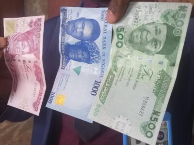 No plan to phase out redesigned naira notes — CBN
