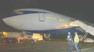 First batch of Nigerians fleeing Sudan finally arrive in Abuja