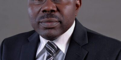 mr-muiz-banire-in-suit