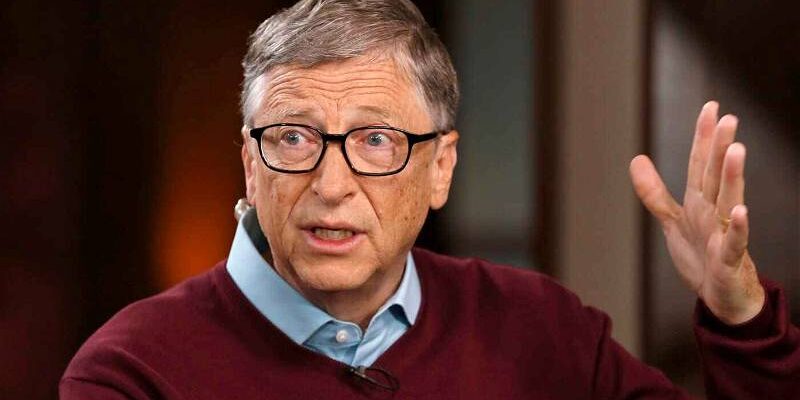 bill-gates-speaking-at-youth-forum
