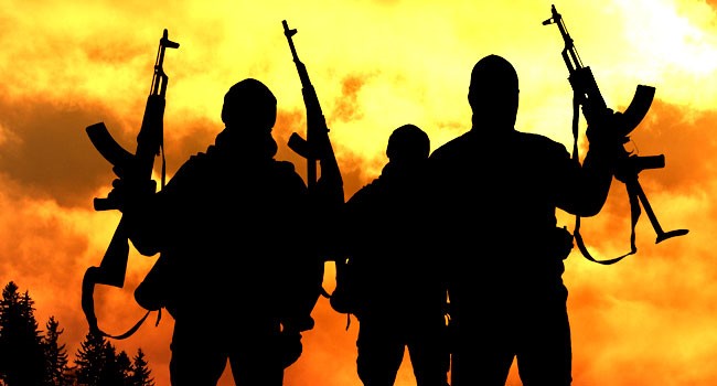 Gunmen-Kill-Hunter-Two-Drivers