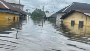 Lagos-Govt.-Orders-Alagbole-Meiran-Residents-Others-To-Relocate-Ahead-of-Flooding