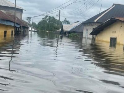 Lagos-Govt.-Orders-Alagbole-Meiran-Residents-Others-To-Relocate-Ahead-of-Flooding