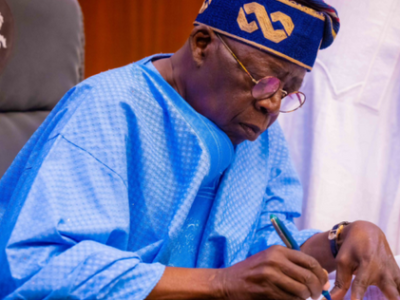 Tinubu-finally-approves-new-wage-award-to-civil-servants