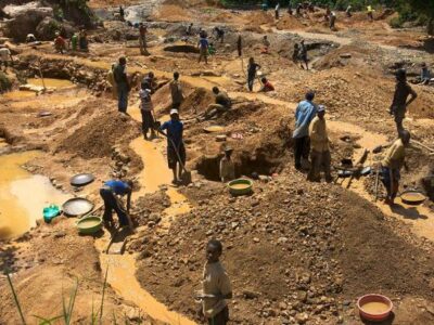 FG-Revokes-1,633-Mining-Licenses-Over-Unpaid-Levies