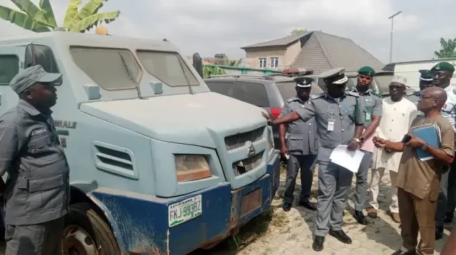 Nigeria-Customs-Service-releases-bullion-van-N24.4m-impounded-in-2022
